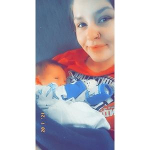 Meet your Posher, Casey